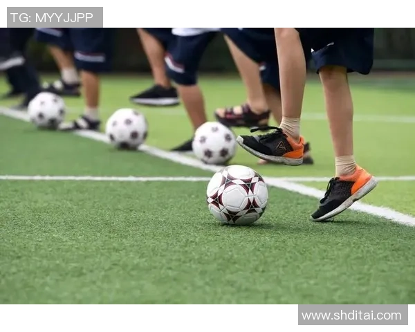 谷城足球崛起之路:探索地方足球文化与青少年培养的结合之道 谷城足球崛起之路:探索地方足球文化与青少年培养的结合之道